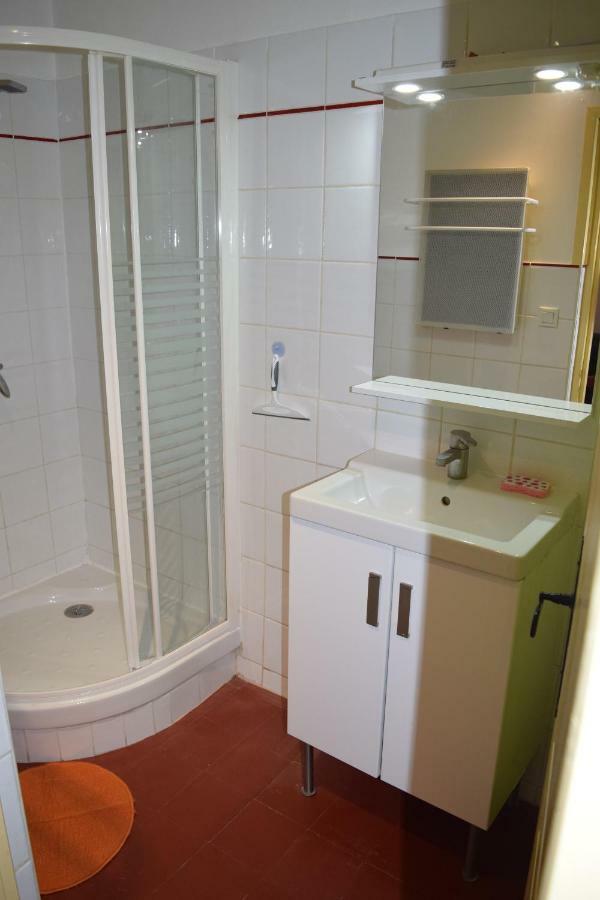 Sejour Provencal Apartment Dieulefit Bagian luar foto